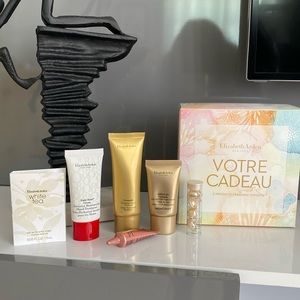 Elizabeth Arden Ceramide Gift Set ✨